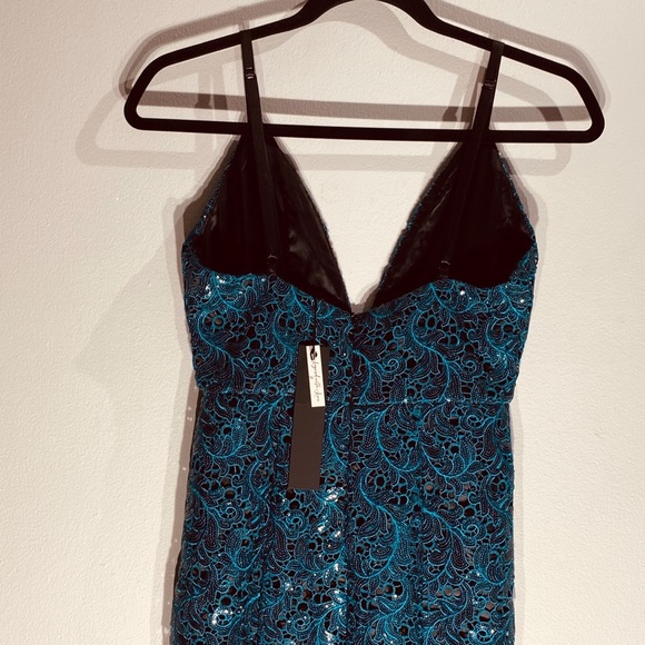 Sensational Embellished Teal Dress***Small**$898 - Picture 7 of 8